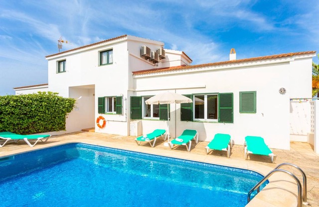 225 m² Villa ∙ 4 bedrooms ∙ 8 guests