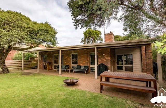 24 Sunshine Rise, Sandy Point