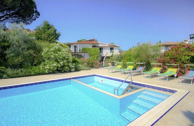 250 m² Villa ∙ 6 bedrooms ∙ 13 guests