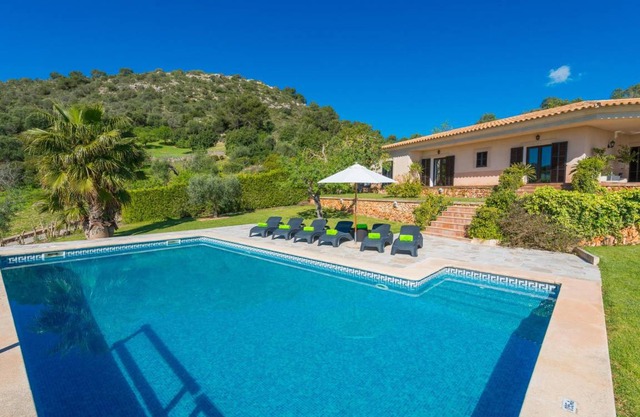 257 m² Villa ∙ 3 bedrooms ∙ 6 guests