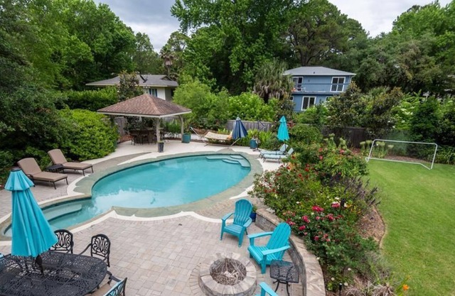 27 Moonshell - Tranquility in Folly Field, 3 minute walk to the beach