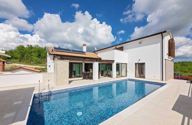 280 m² Villa ∙ 3 bedrooms ∙ 8 guests