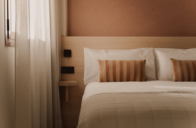 2A | Superior Apartment by Pau Suites