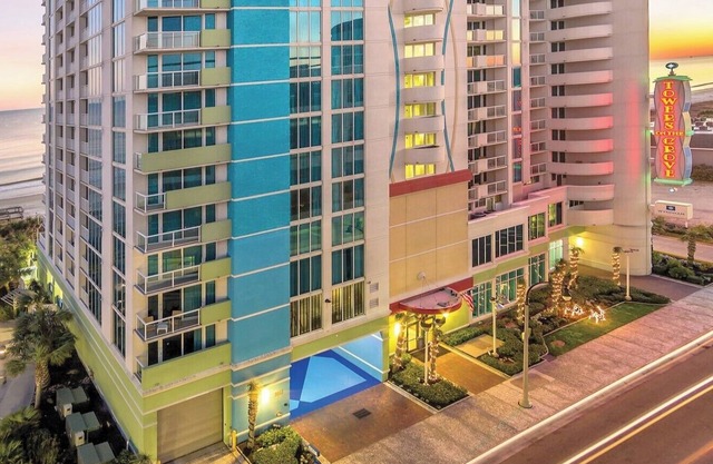 2Bed/2Bath Towers on the Grove Myrtle Beach Condo in Oceanfront Resort!