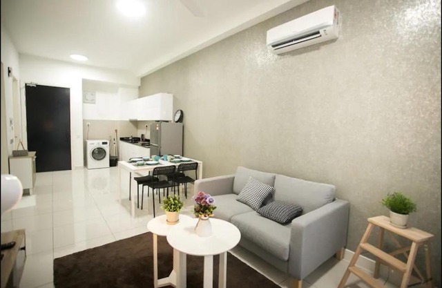 2BR 4pax Educity Eco Nest Modern Family suites