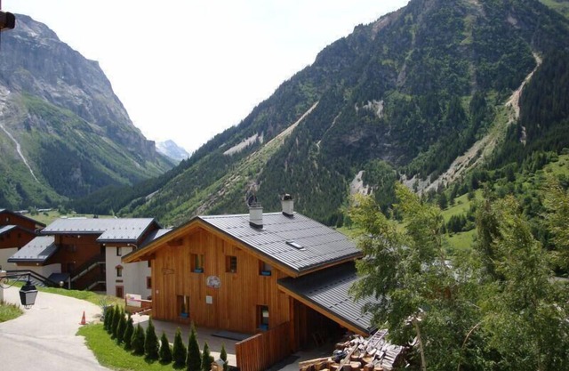 2nd floor, balcony, parking, tv, ski locker, 35m², Pralognan-la-Vanoise