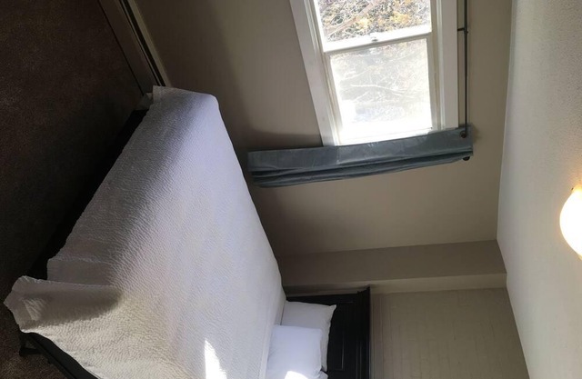 2nd Home Suites - Moose Jaw Unit 1 - 2nd Home Suites - Moose Jaw Unit 1