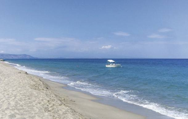 3 bedroom accommodation in Brancaleone