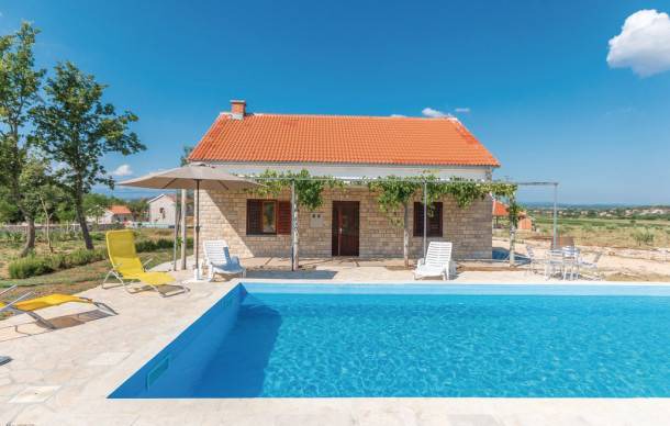 3 bedroom accommodation in Biograd na moru