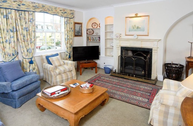 3 bedroom accommodation in Moreton-in-Marsh