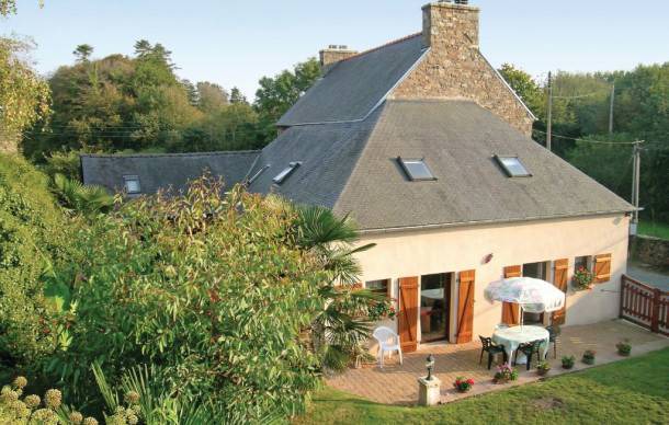 3 bedroom accommodation in Lézardrieux