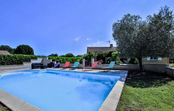 3 bedroom accommodation in Malataverne