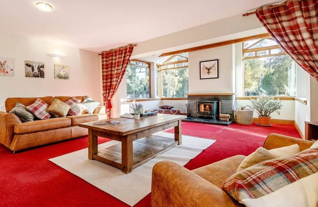 3 bedroom accommodation in Auchterarder
