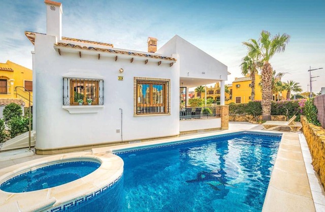 3 bedroom accommodation in Algorfa