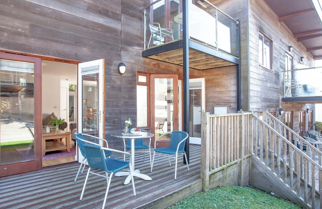 3 bedroom accommodation in Porthtowan