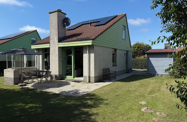 3 bedroom accommodation in Julianadorp