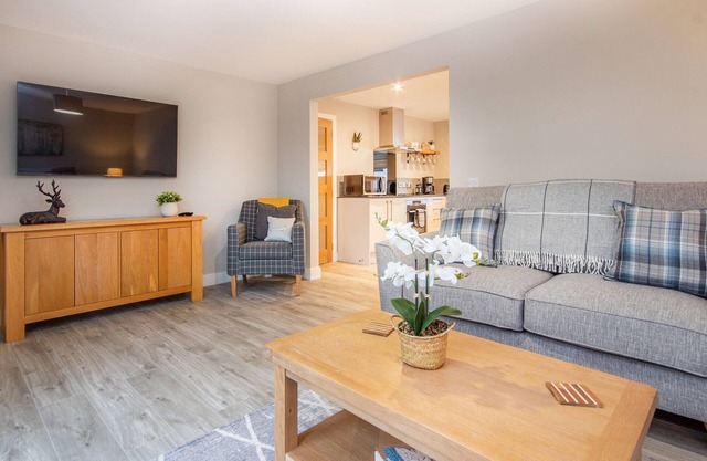 3 bedroom accommodation in Inverness