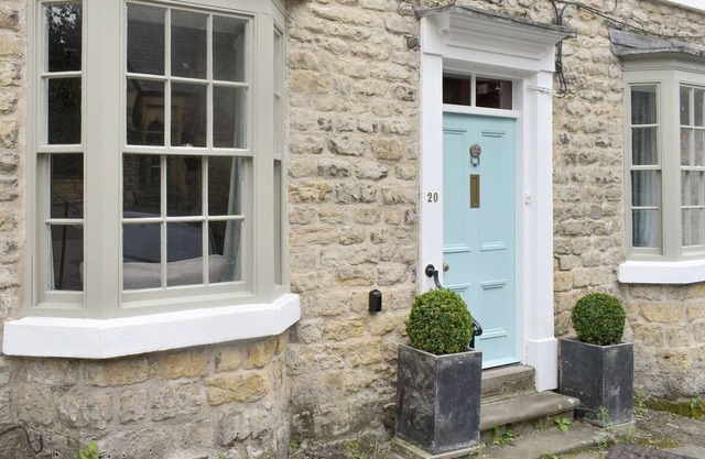 3 bedroom accommodation in Pickering