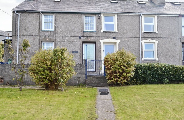 3 bedroom accommodation in Nefyn, near Pwllheli