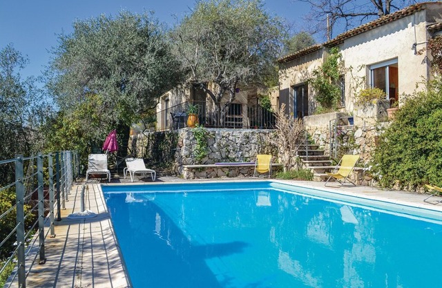 3 bedroom accommodation in Cabris