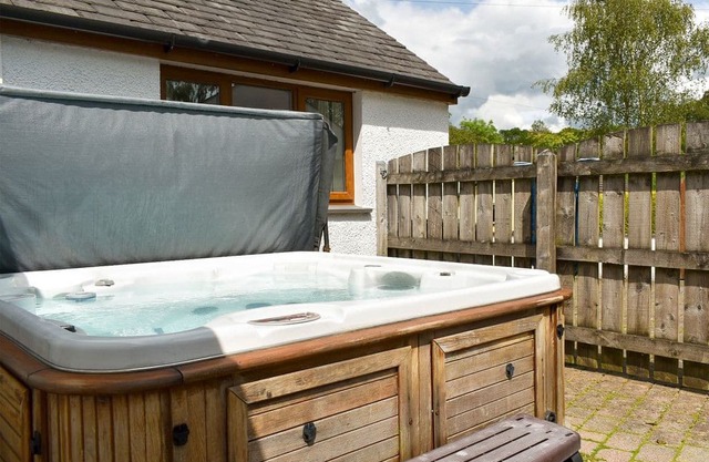 3 bedroom accommodation in Backbarrow, near Ulverston