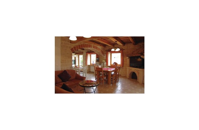 3 bedroom accommodation in Banki