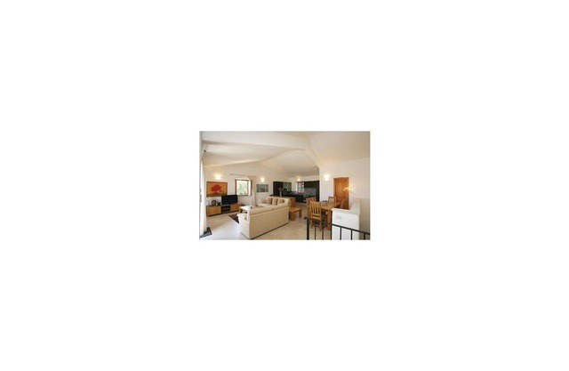 3 bedroom accommodation in Buje