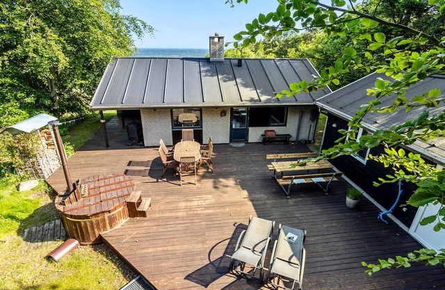3 bedroom amazing home in Fur