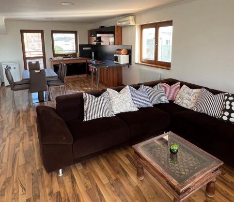 3-bedroom apartment in Šamorín