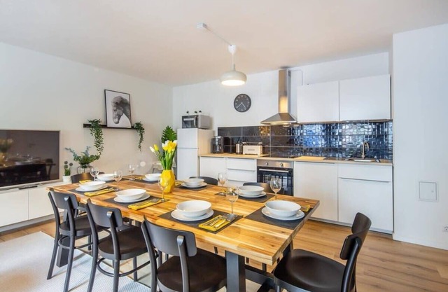 3 Bedroom apartment in great location