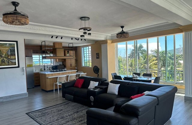 3-bedroom apartment in awesome Barahona with AC