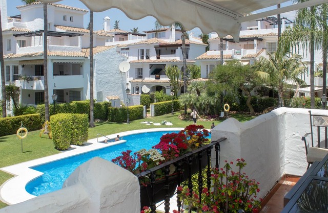 3 Bedroom Apartment in Los Naranjos de Marbella near Puerto Banus