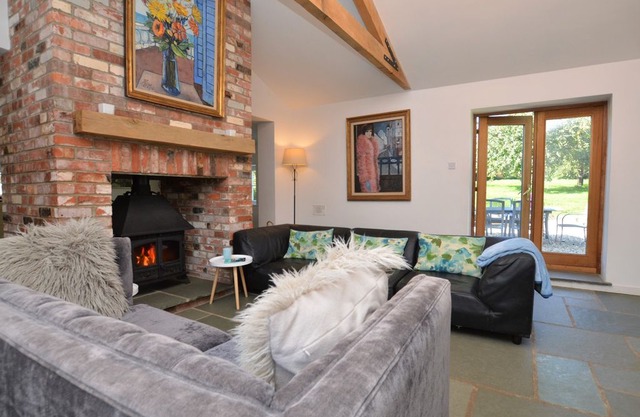 3 bedroom Cottage in Beaminster - DC022