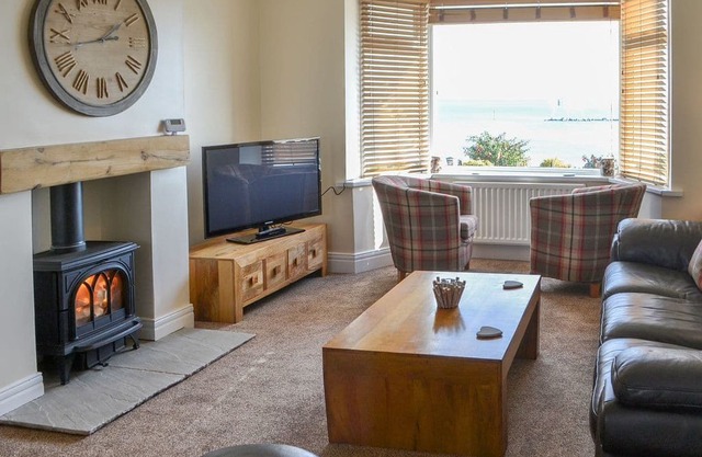 3 bedroom accommodation in Newbiggin-by-the-Sea, near Ashington