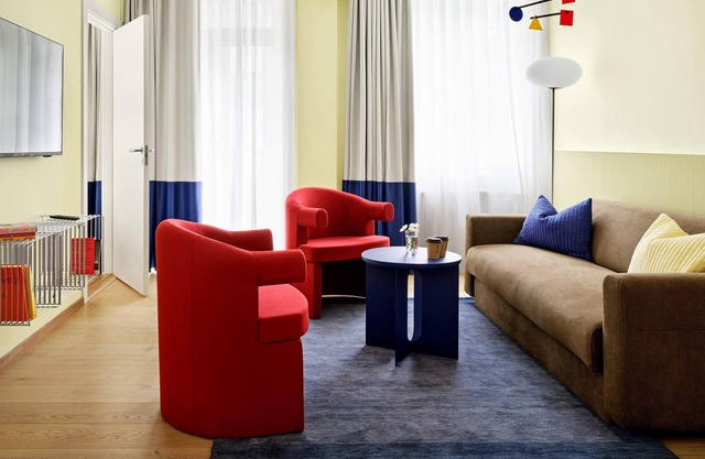 3 Bedroom Hotel Apartment | Sleeps 8