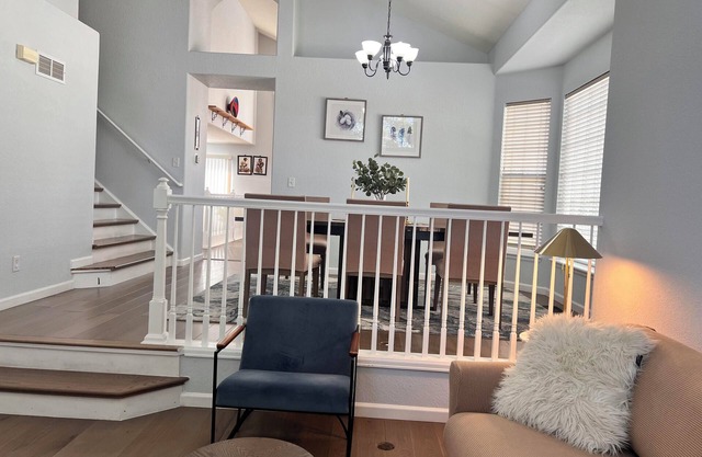 3-bedroom house in lovely Aurora, near Centennial with WiFi and AC.