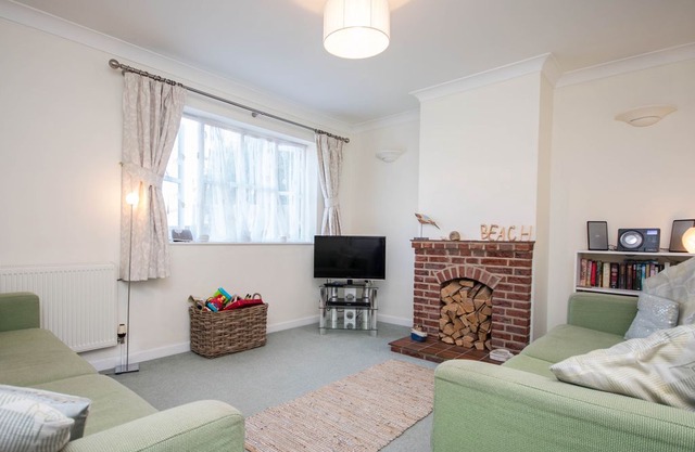 3 bedroom House in Studland - DC072