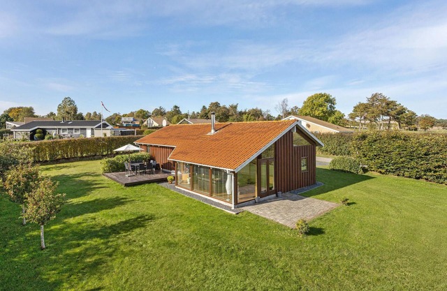 3 bedroom nice home in Ebeltoft