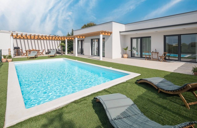 3 bedroom pet friendly home in Krmed