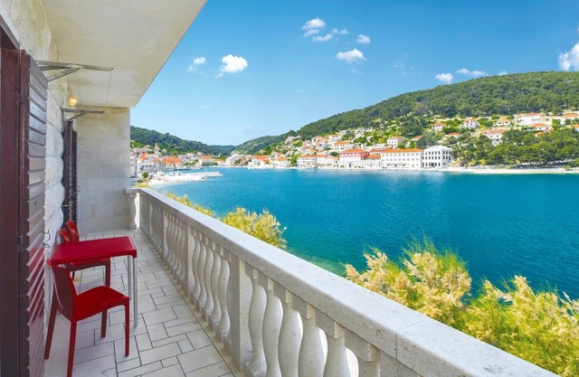 3 bedroom pet friendly home in Pucisca