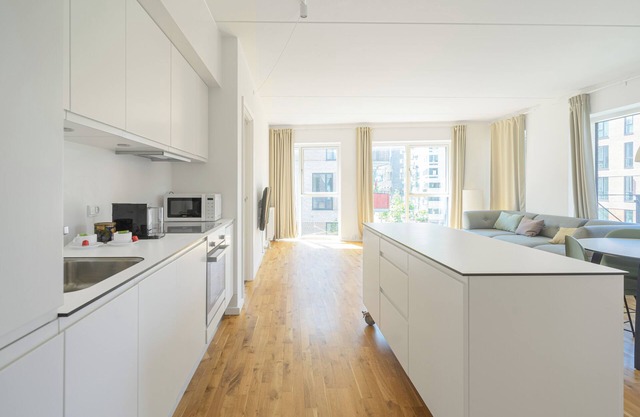 3-BR apartment w/a balcony in Ørestad - 150