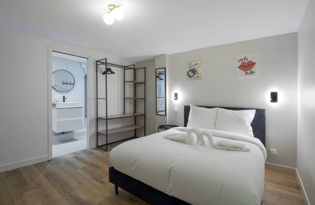 3 Cozy Apartments Near Galeries Lafayette-12pers