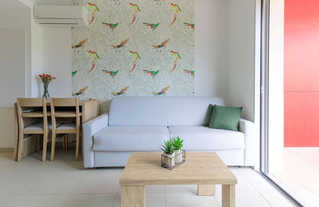 3 room with pool at the beach by SELECTsoHOME