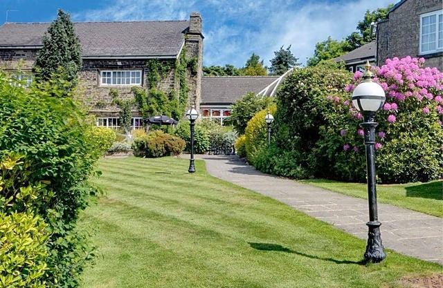 3-Star Hotel ∙ B/W Plus Lancashire Manor Hotel