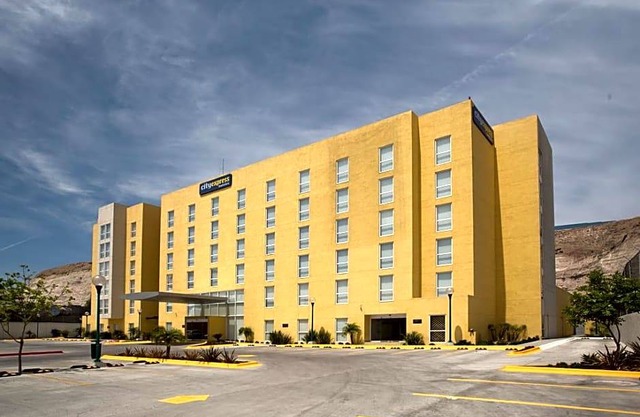 3-Star Hotel ∙ City Express Tijuana Insurgentes