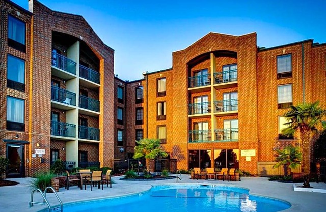 3-Star Hotel ∙ Courtyard by Marriott New Bern