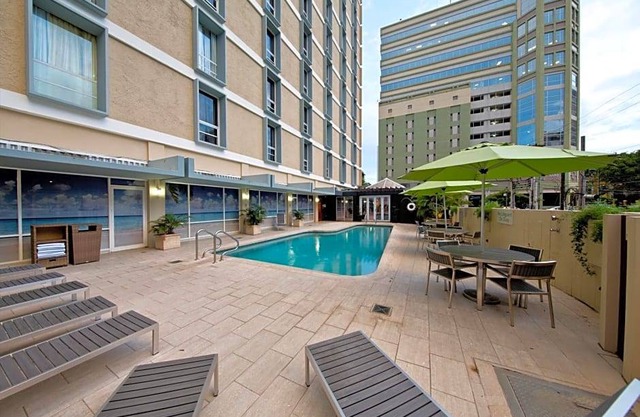 3-Star Hotel ∙ Courtyard by Marriott San Juan Miramar