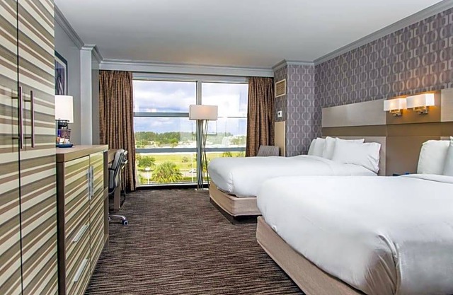 3-Star Hotel ∙ Hilton Melbourne