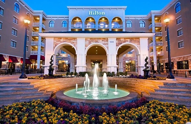 3-Star Hotel ∙ Hilton Dallas Southlake Town Square
