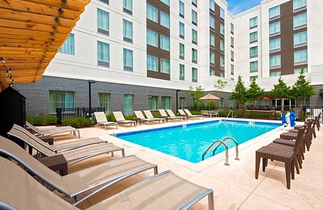 3-Star Hotel ∙ Homewood Suites by Hilton Little Rock Downtown